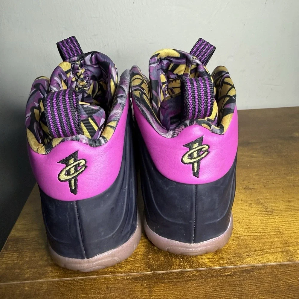 Nike Little Posite One GS Sneakers Size 5.5 Y 